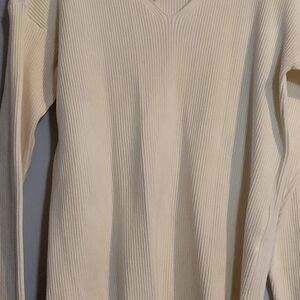 Thread & Supply Women's Ivory V-Neck Sweater
